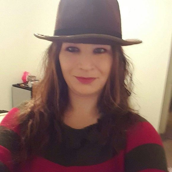 brunette86